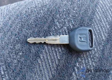 1999 Honda Cr-V Lx from USA, damaged, VIN JHLRD1849XC008134